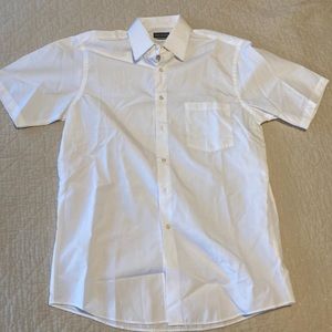 Short sleeve white classic shirt